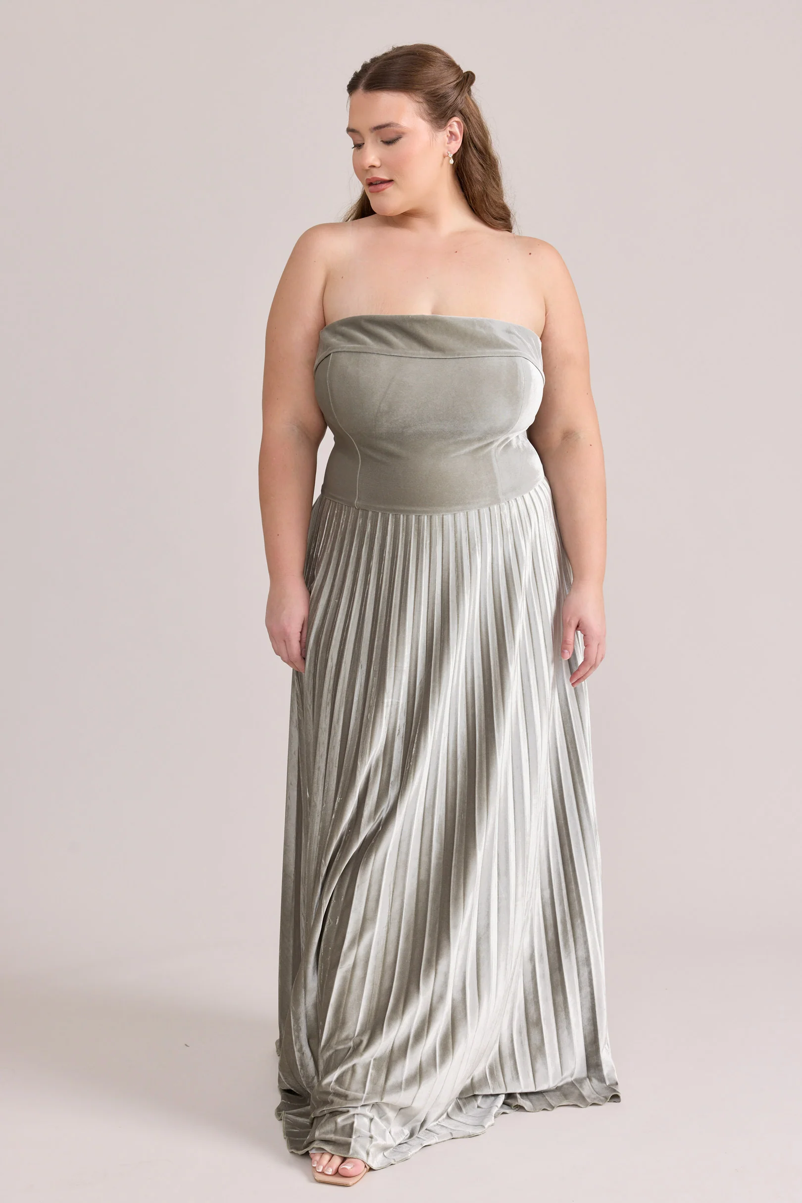 Saylor Velvet Pleated Dress | Made To Order - Image 12